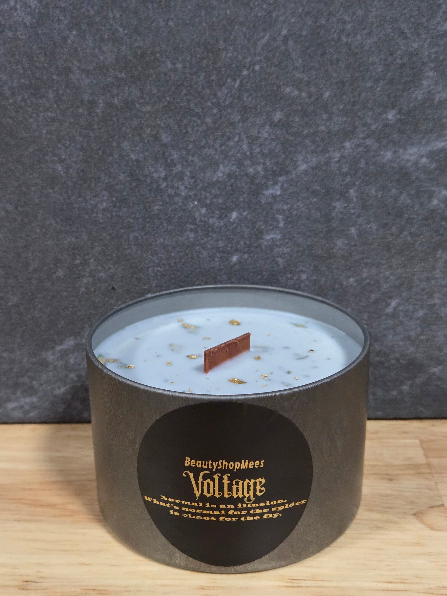 Fester - Voltage Candle