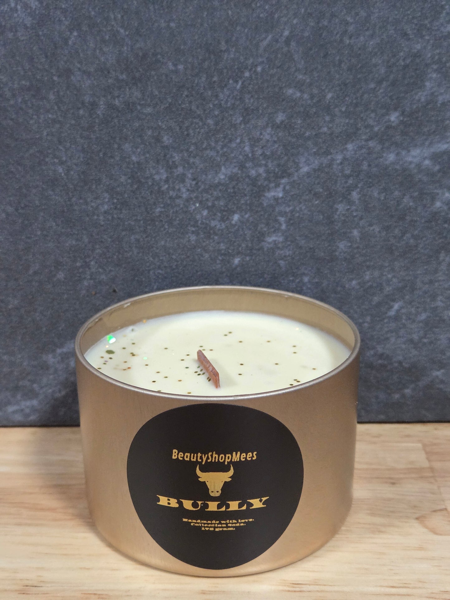 Gold Candle Bully