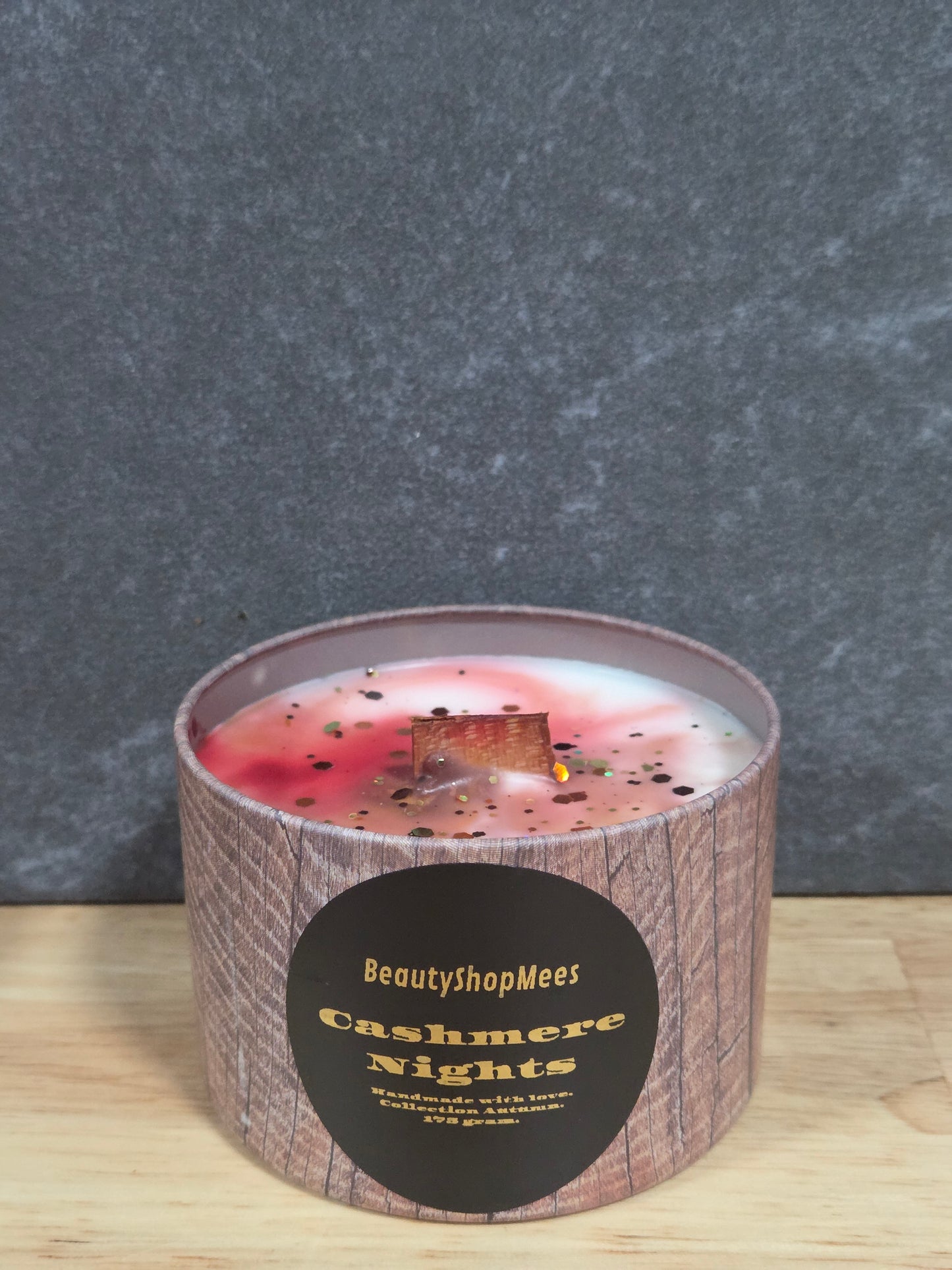 Cashmere Nights Brown Candle – Kasjmier, Cacaoboter & Vers Herfstvijg
