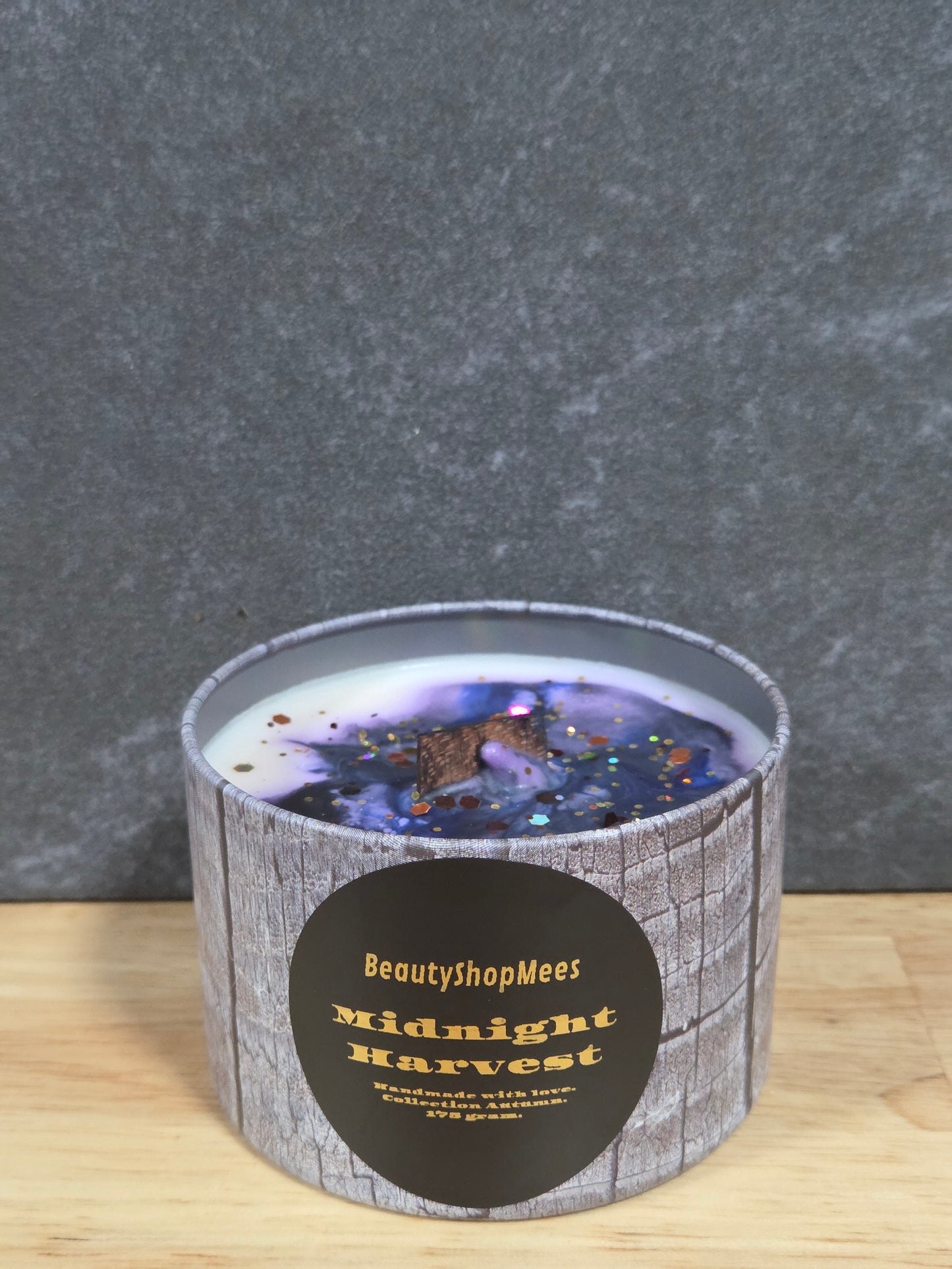 Midnight Harvest Gray Candle – Kentucky Bourbon, Mahonie & Houtachtig