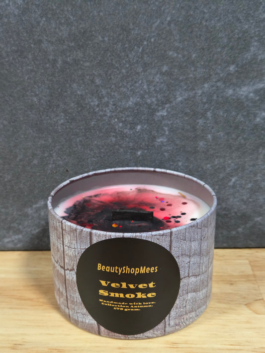 Velvet Smoke Gray Candle – Roos, Donkere Honing & Tabak