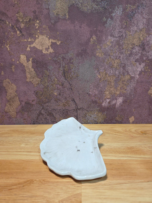 Bruin Grijze Sieradenschaaltje Leaf – Handgemaakt Minimalistisch Schaaltje