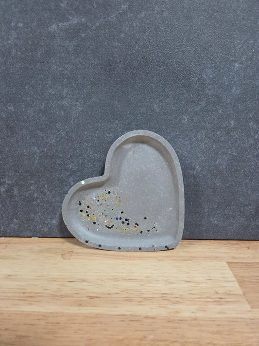 Luxe Grijze Hartjesvormig Sieradenschaaltje – Handgemaakt