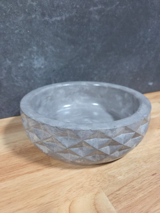 Betonlook Gips Schaal – Handgemaakt met Geometrisch Patroon